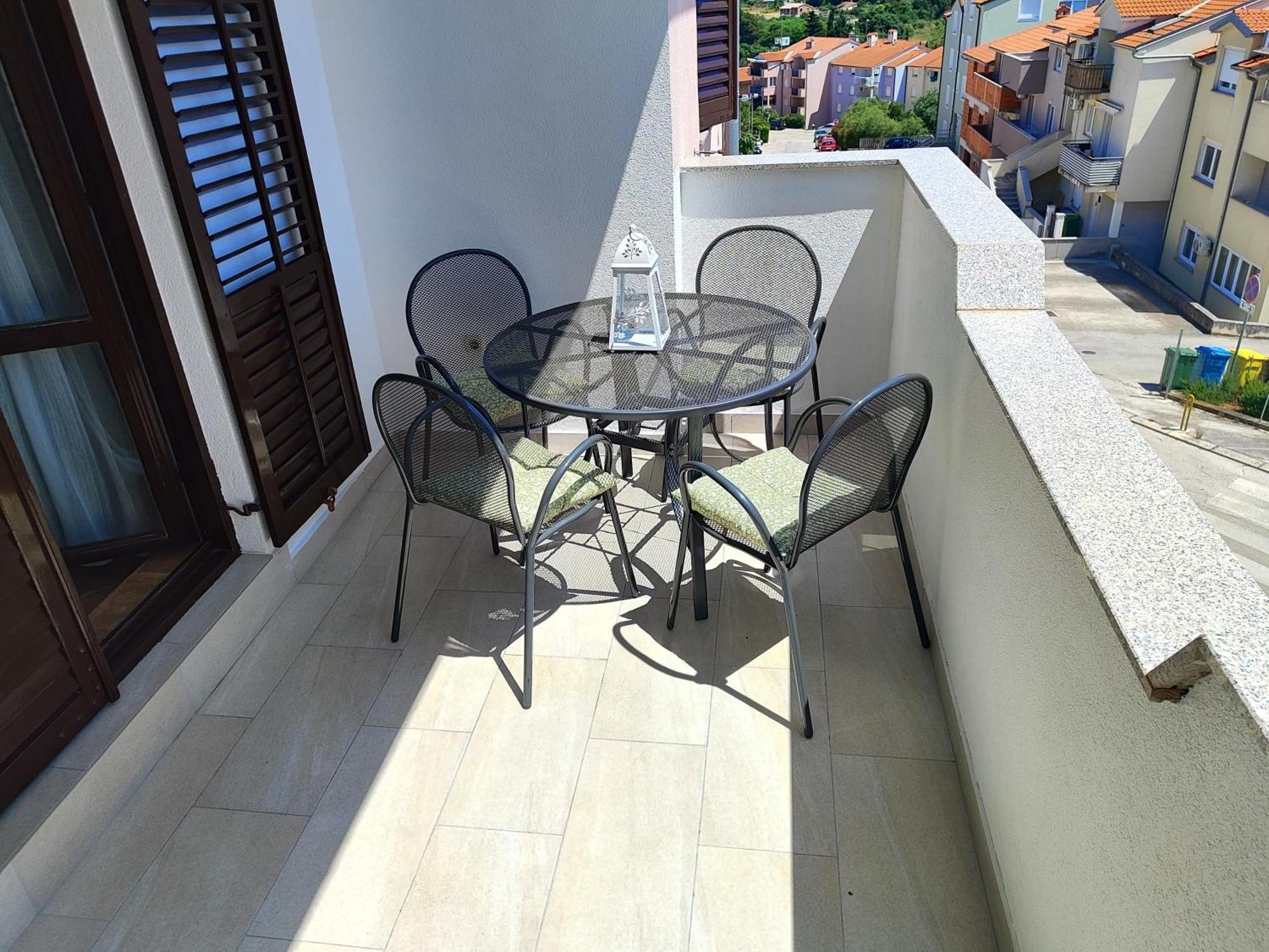 With A Parking Space - 10429 Pula